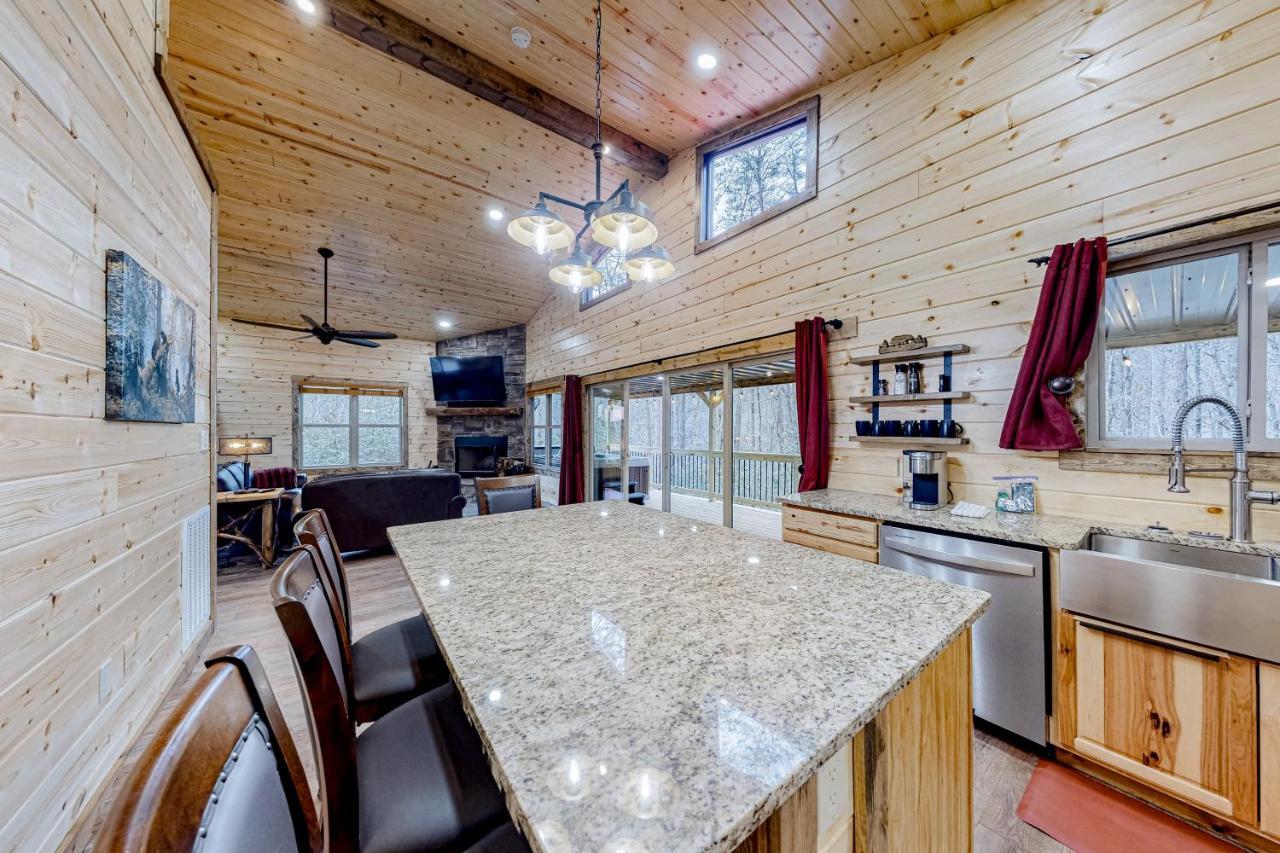 Cozy Bear Cabin #2 Sautee Nacoochee Екстер'єр фото